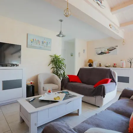 Holiday home Maison Cosy Au Coeur Du Village