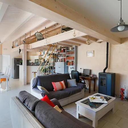 Holiday home Maison Cosy Au Coeur Du Village