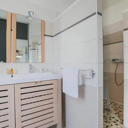 Maison Cosy Au Coeur Du Village Holiday home *